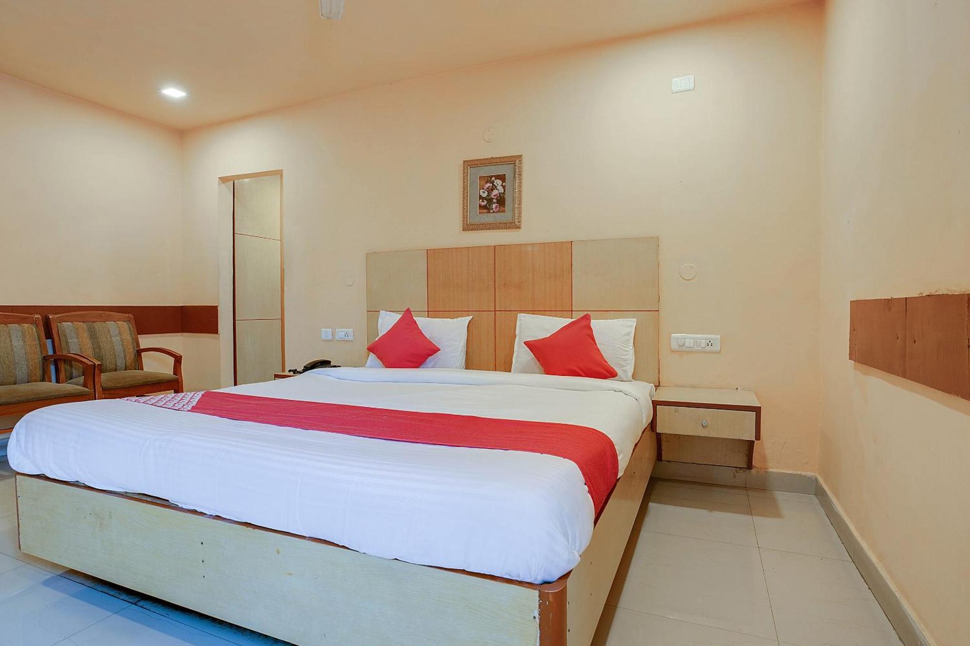Hotel O Shanta Residency Lodge Sururnagar Eksteriør billede